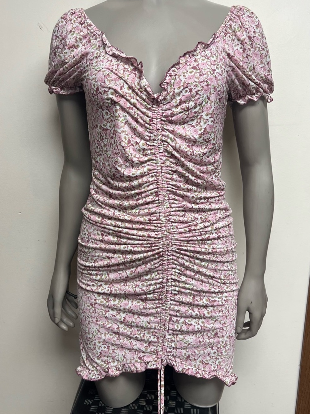Liberty Love Pink Floral Ruched Mini Dress size L